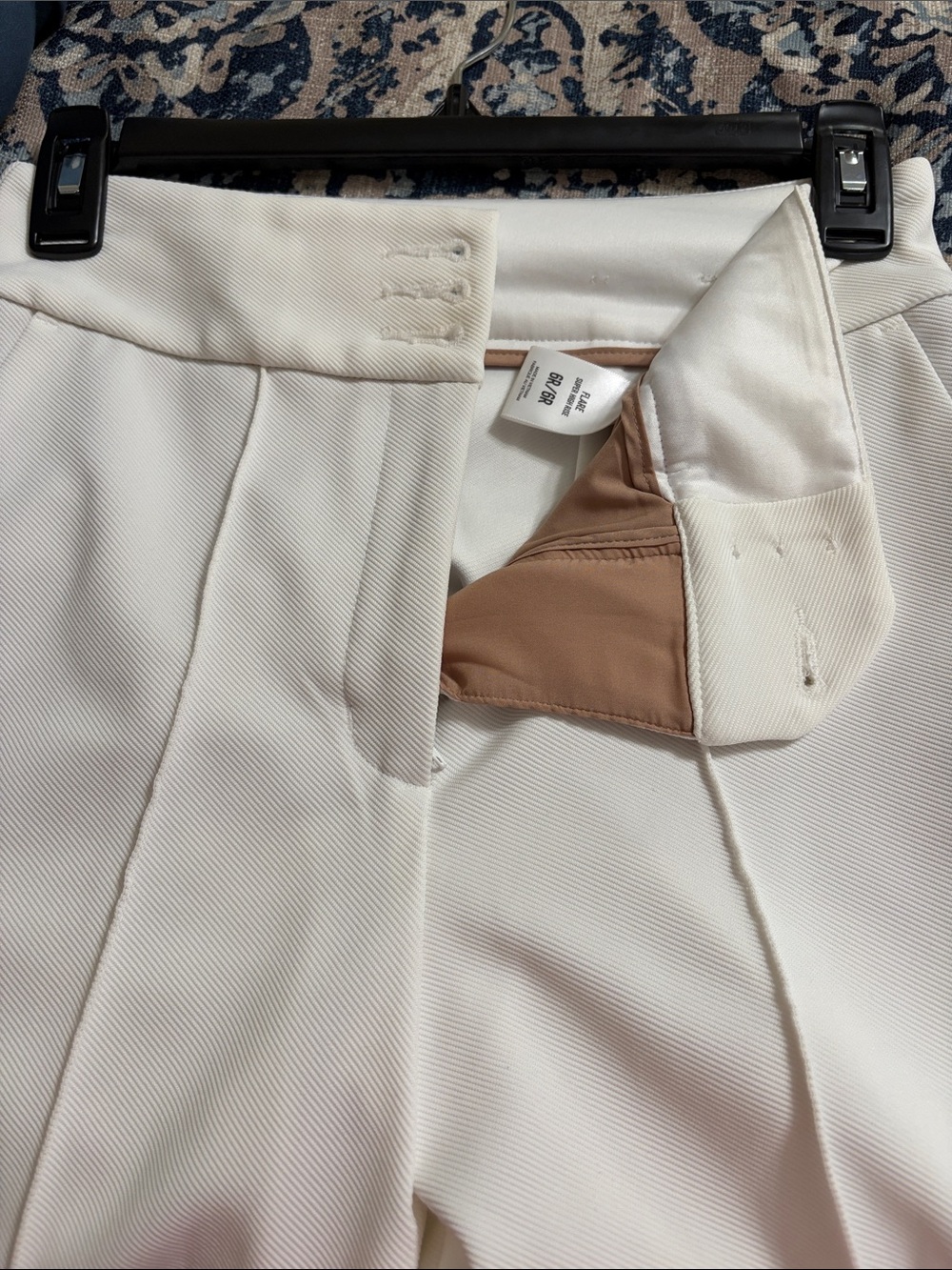 Express Cream High-Waist Wide-Leg Pants with Gold Button Detail - Picture 4 of 6